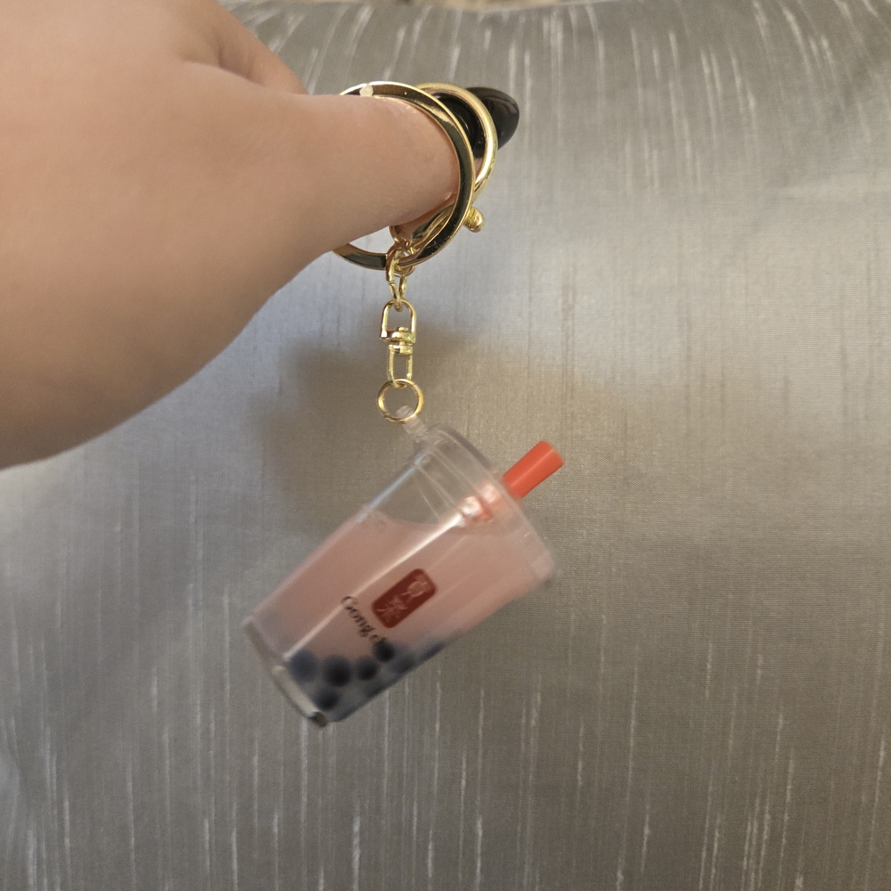 Gong Cha "Bubble Tea" Keychain with Lobster Claw & Ring, Pink - Picture 2 of 9